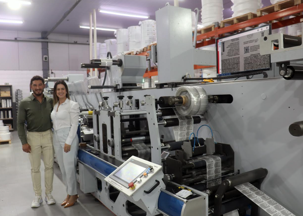 Mazzucco Rótulos e Etiquetas amplia velocidade e produtividade com nova impressora Weigang ZJR-350